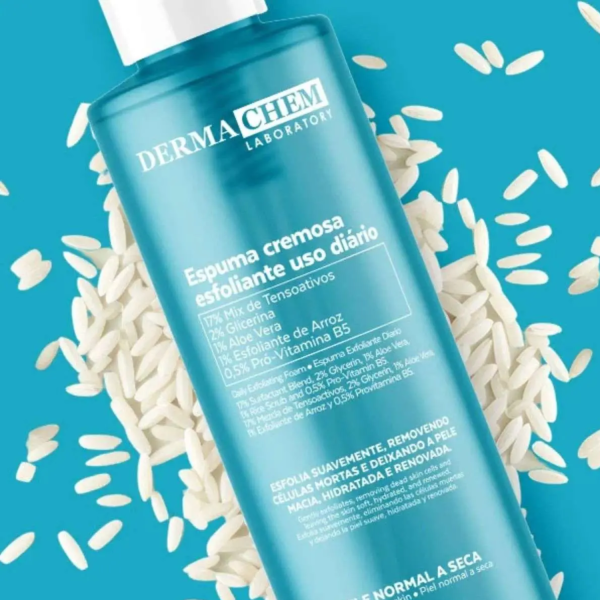 Espuma Cremosa Exfoliante de uso diário 240 ML Dermachem - Imagen 5